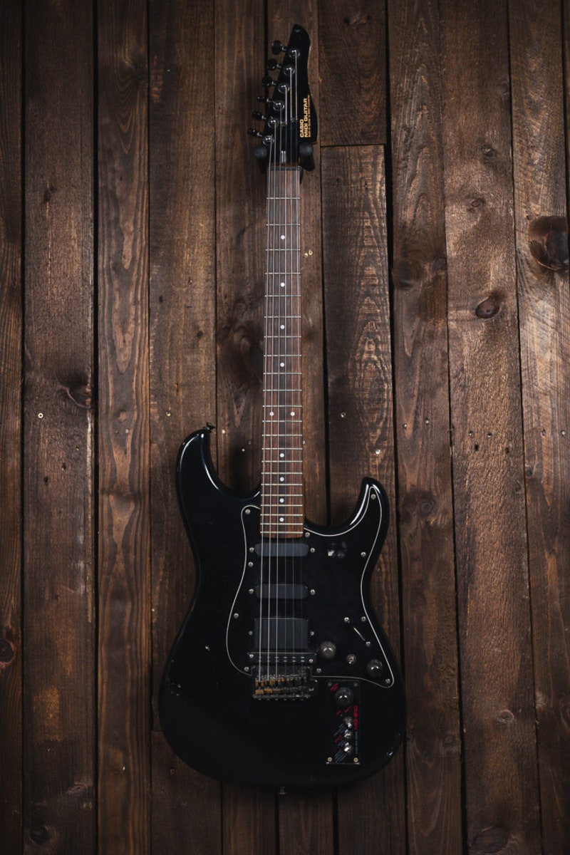 U CASIO MG-510 MIDI GUITAR